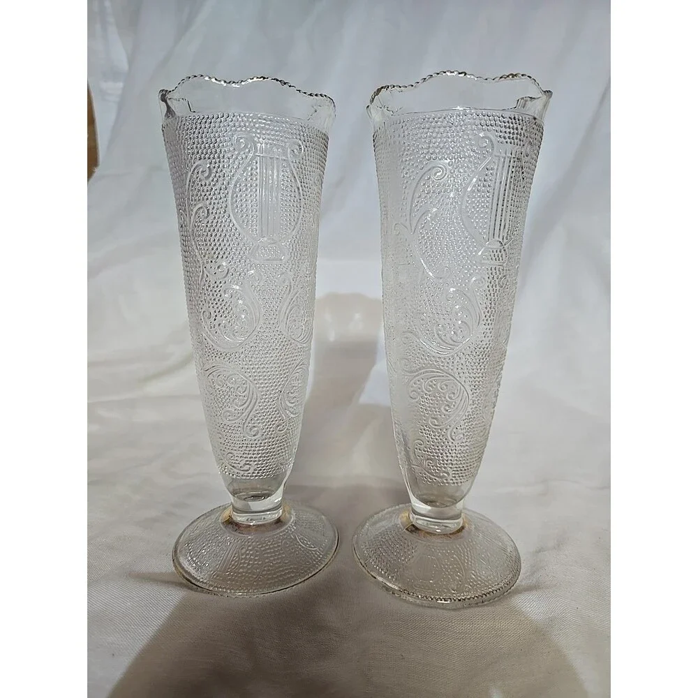 Set Of 2 VTG Jeannette Clear Harp & Scroll Glass Bud Vases W/22K Gold Trim